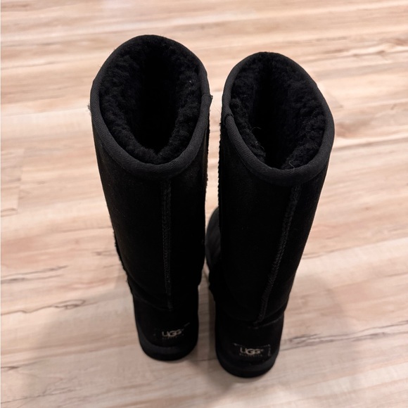 Classic Tall Ugg Boots - Picture 5 of 6
